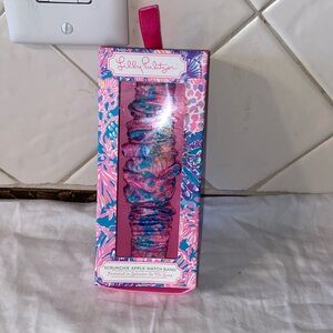 New in box Lilly Pulitzer Apple Watch Scrunchie Band